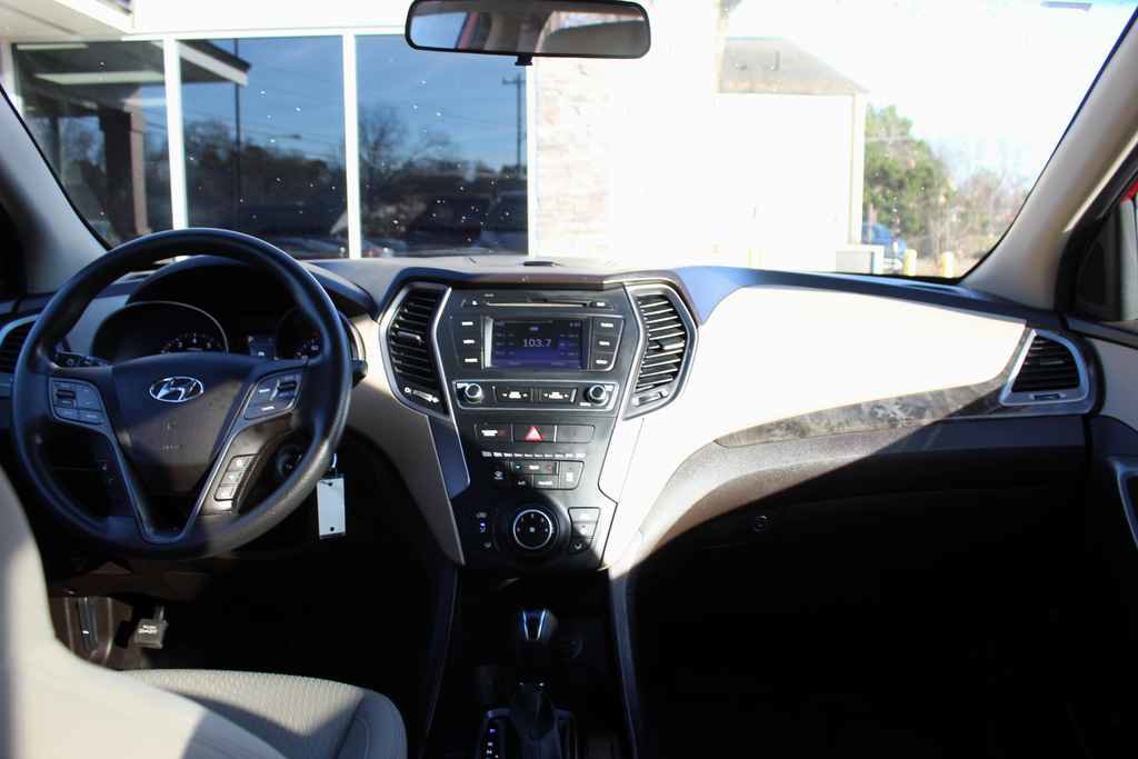Used 2017 Hyundai Santa Fe Sport FWD image 28