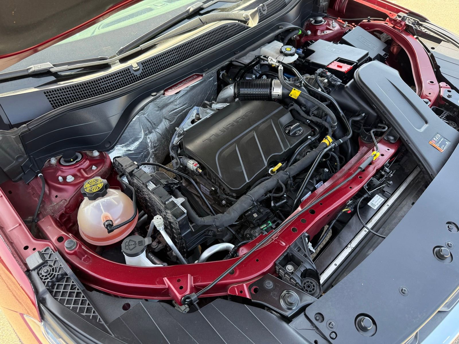 Used 2024 Chevrolet Trax LT image 37