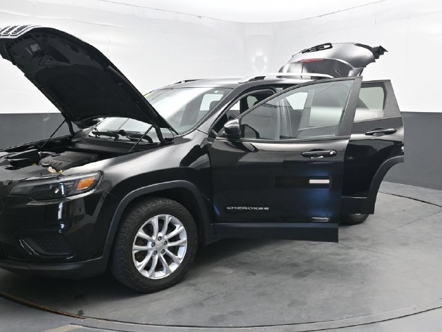 Used 2020 Jeep Cherokee Latitude FWD image 49