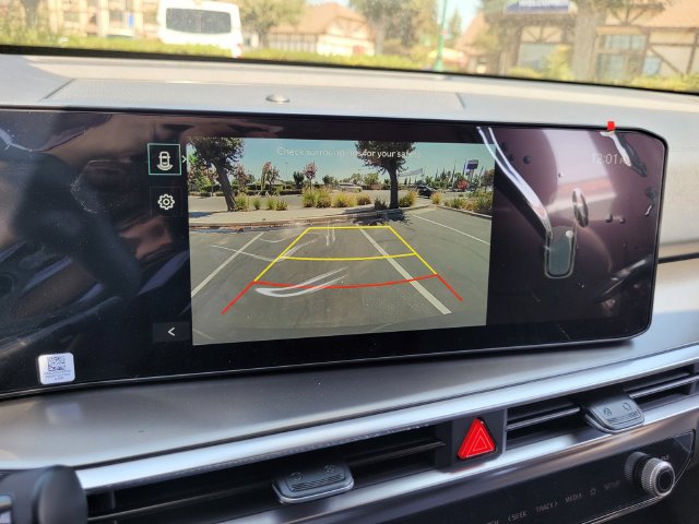 New 2026 Kia Sorento EX w/ EX Premium Package FWD image 9