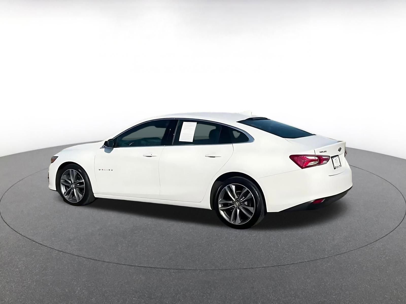 Used 2024 Chevrolet Malibu LT image 10