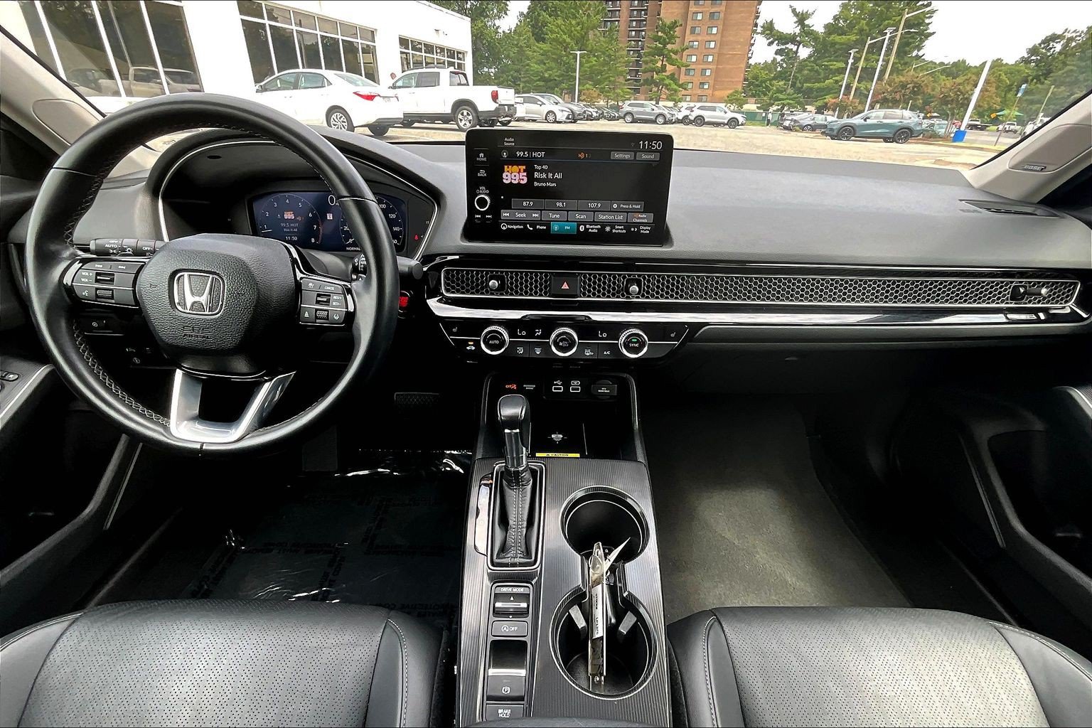 Used 2023 Honda Civic Touring image 15