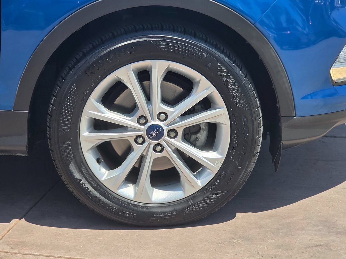 Used 2017 Ford Escape SE FWD image 13