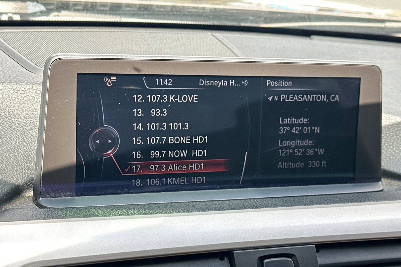 Used 2014 BMW 320i Sedan image 23