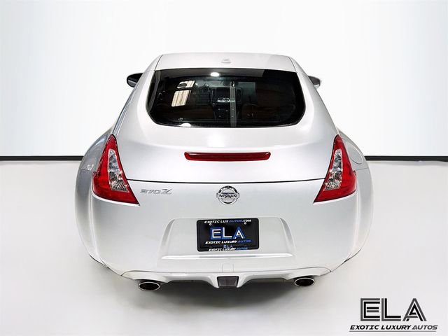 Used 2009 Nissan 370Z Touring image 39