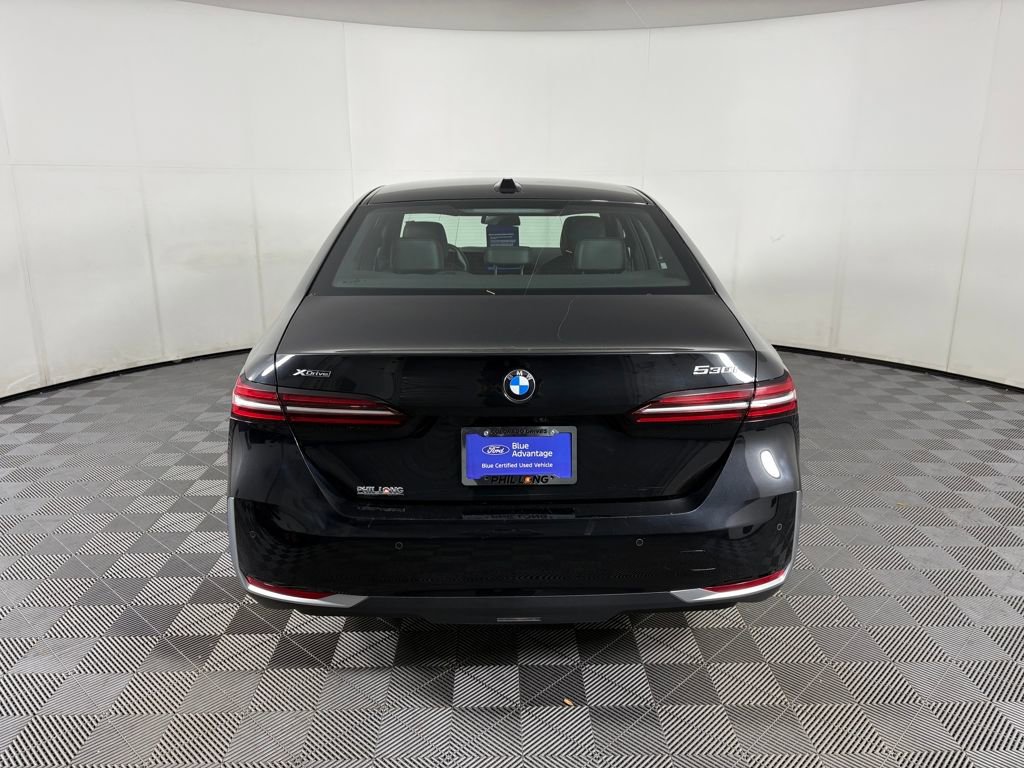 Used 2024 BMW 530i xDrive image 6