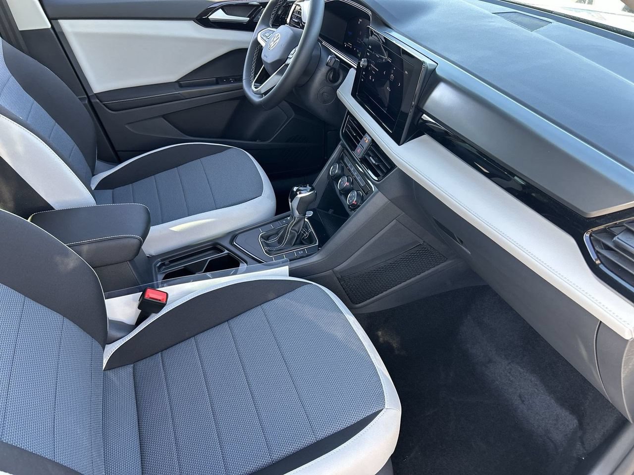 New 2026 Volkswagen Taos S FWD image 8