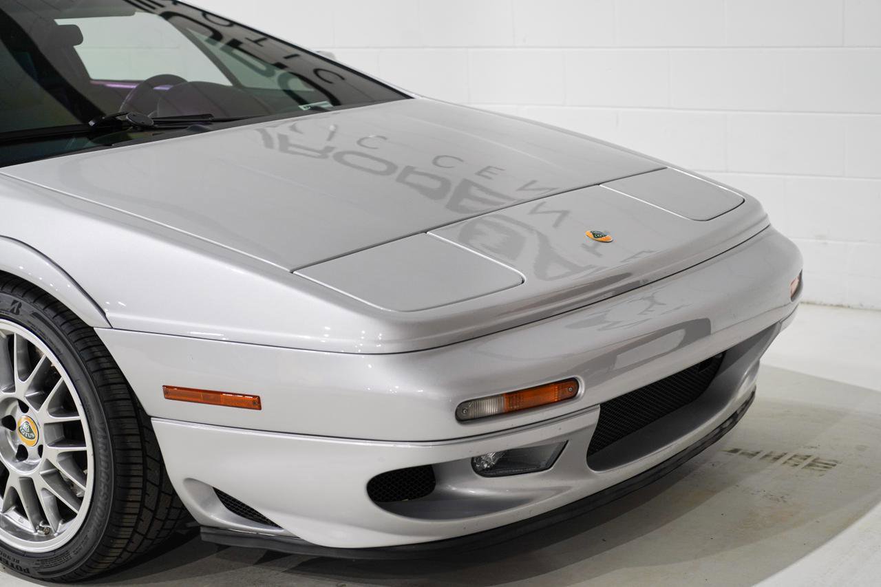 Used 2002 Lotus Esprit image 30