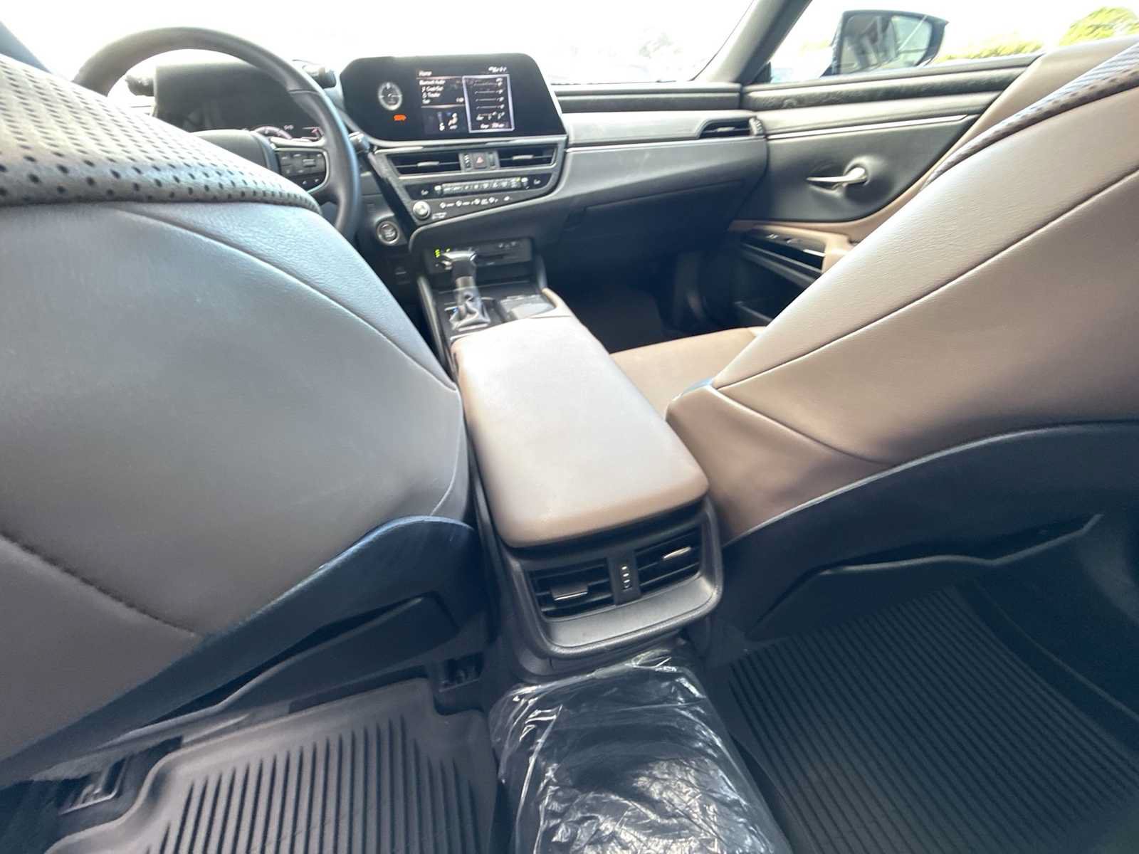 Used 2022 Lexus ES 350 w/ Premium Package FWD image 21