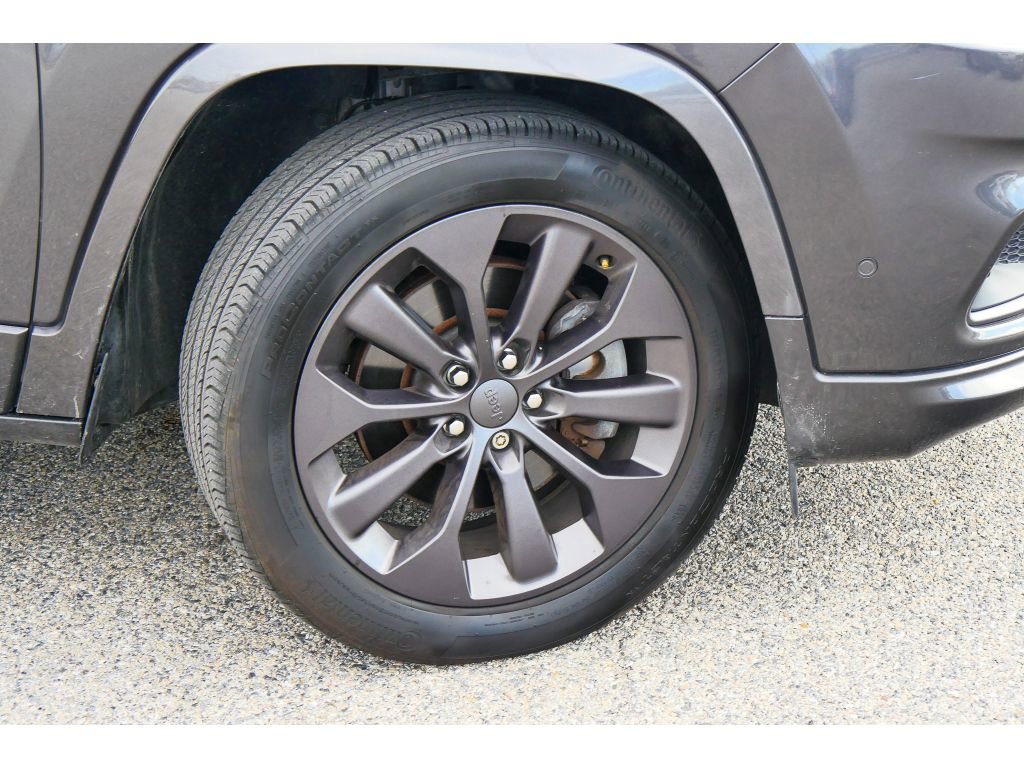 Used 2019 Jeep Cherokee High Altitude image 33