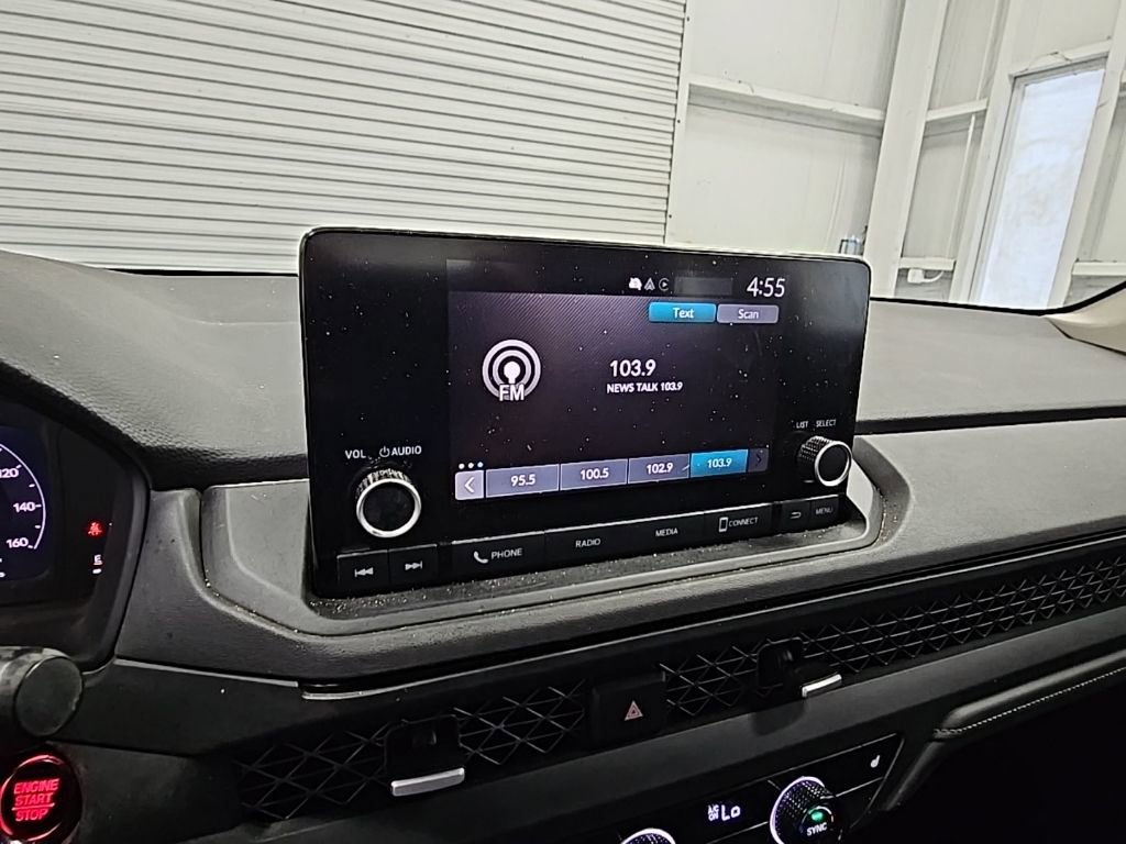 Used 2023 Honda Accord EX image 13