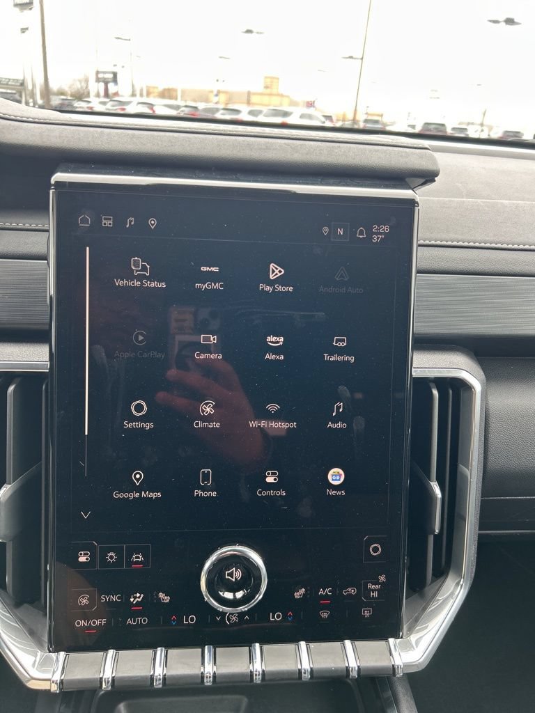 Used 2025 GMC Acadia Elevation FWD image 42