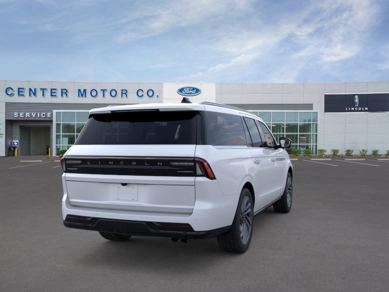 New 2025 Lincoln Navigator L Reserve image 8