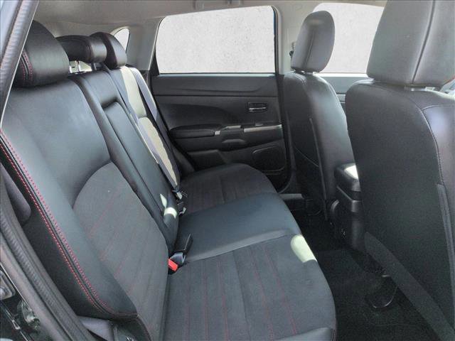 Used 2025 Mitsubishi Outlander Sport SE image 23