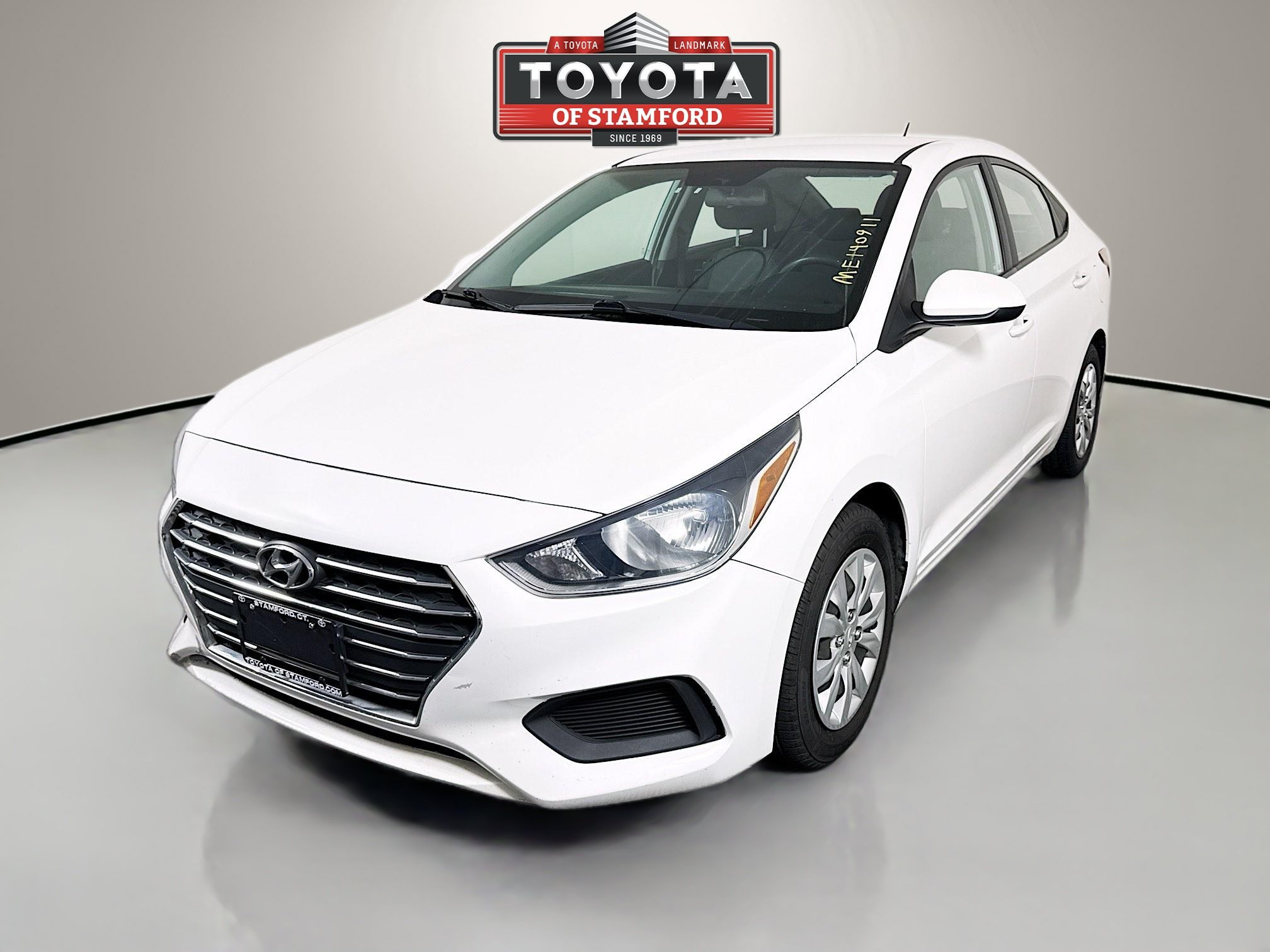 Used 2021 Hyundai Accent SE FWD image 3