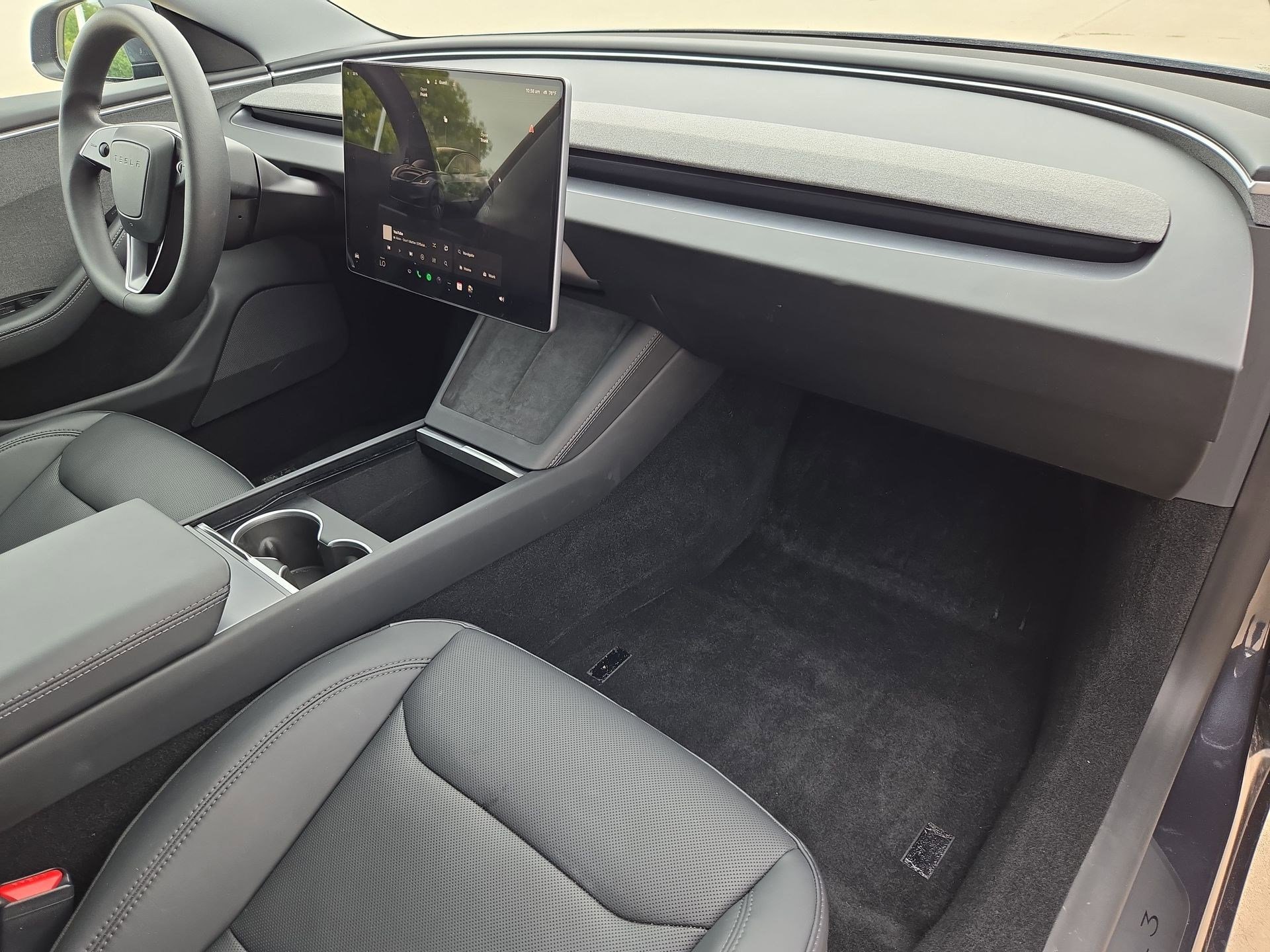 Used 2024 Tesla Model 3 Standard Range RWD image 32