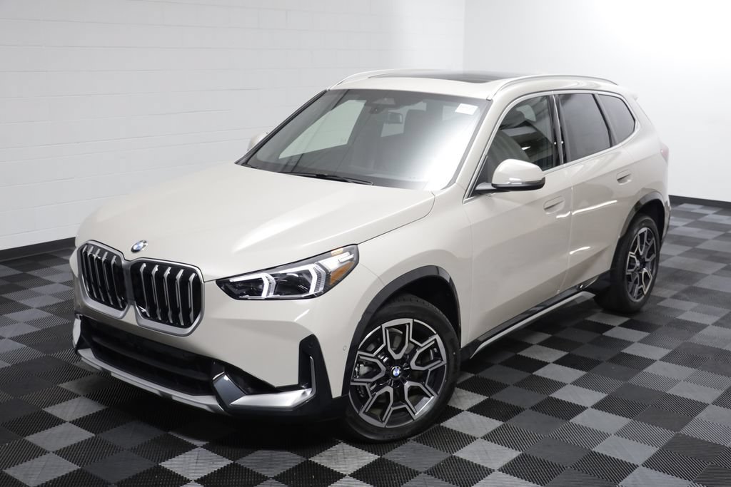 New 2026 BMW X1 xDrive28i w/ Convenience Package AWD/4WD image 2