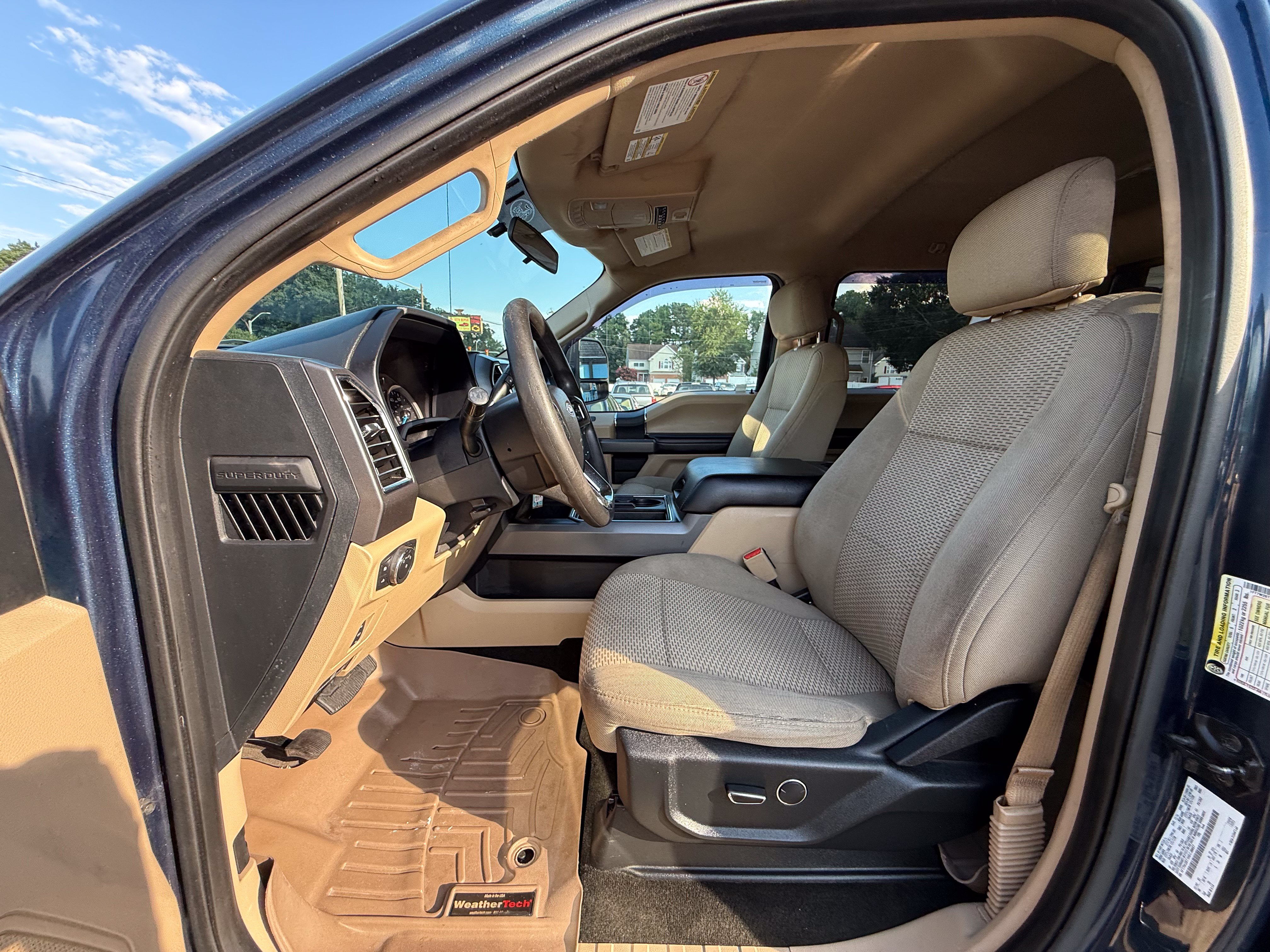 Used 2017 Ford F250 XLT w/ XLT Value Package AWD/4WD image 12