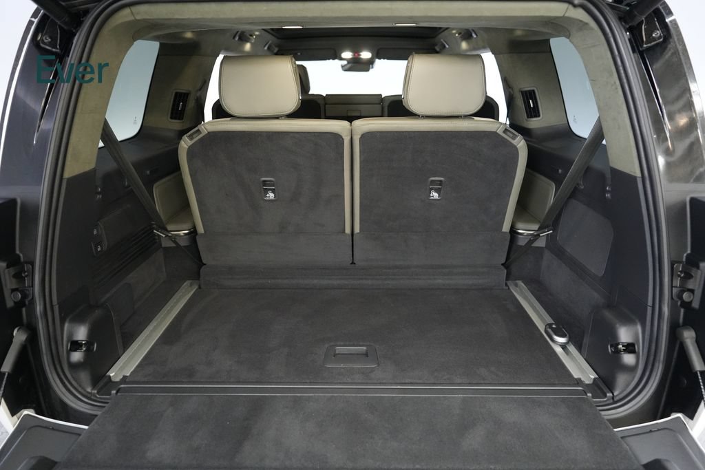 Used 2024 Rivian R1S Adventure AWD/4WD image 8