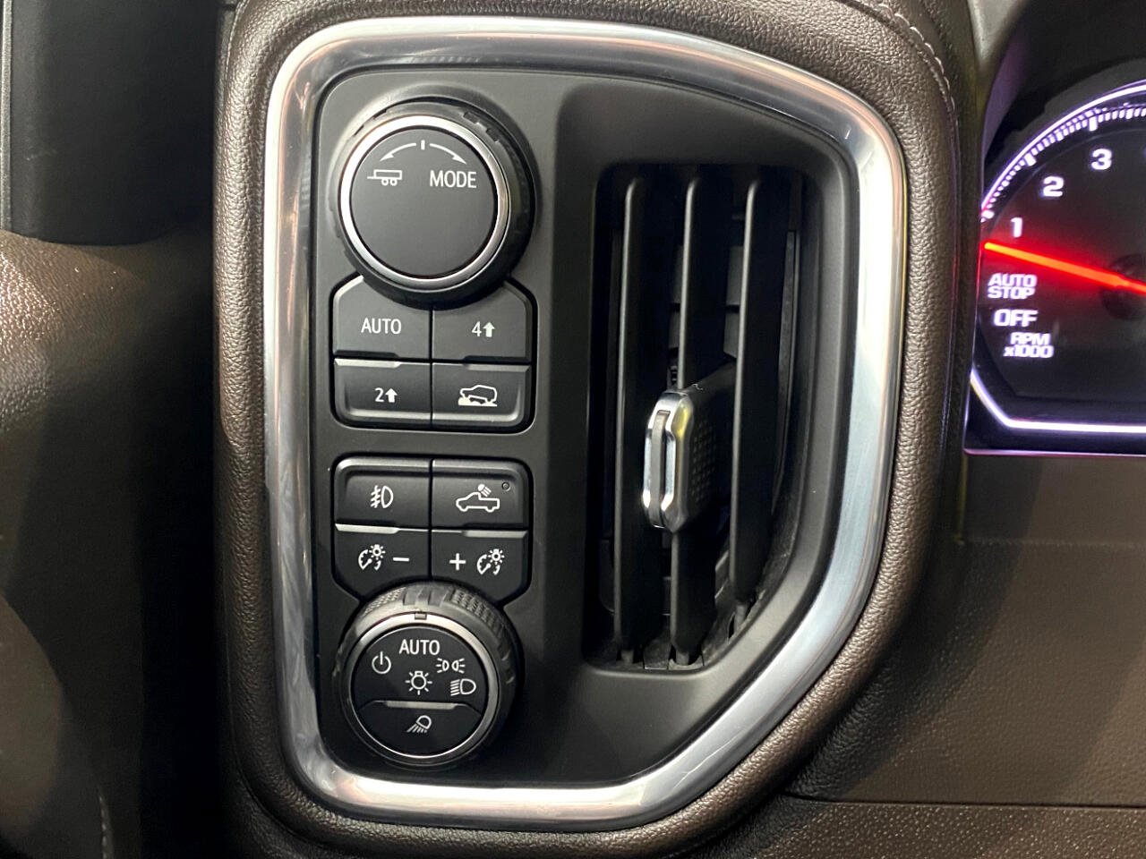 Used 2021 Chevrolet Silverado 1500 RST w/ All Star Edition Plus image 14