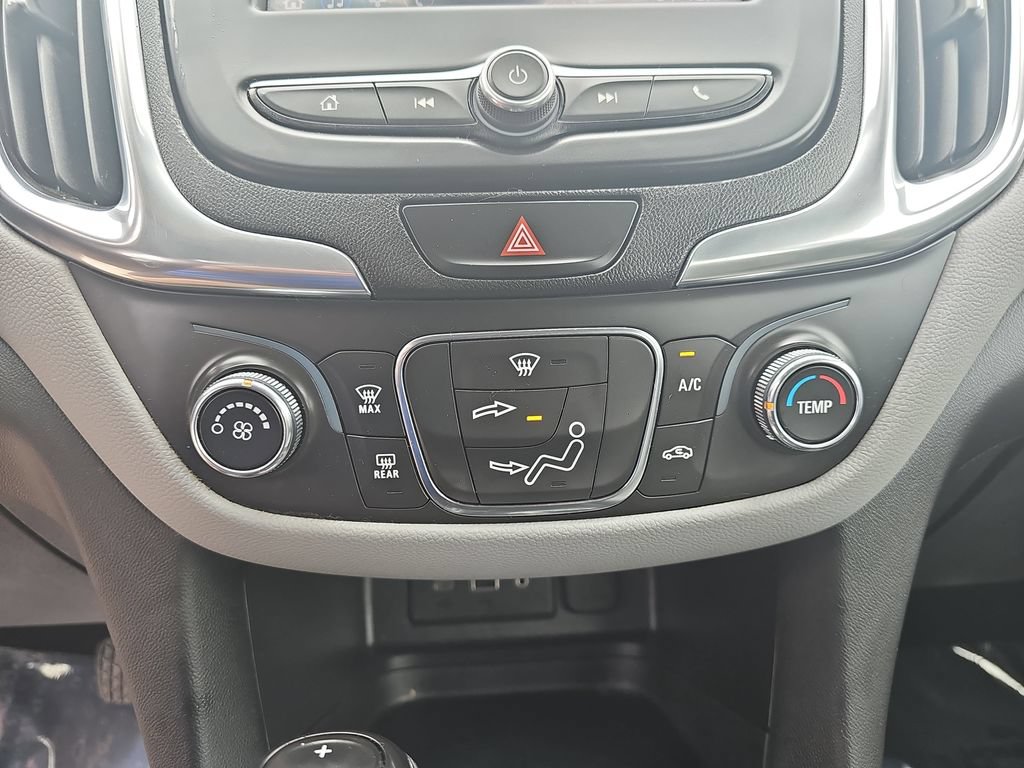 Certified 2021 Chevrolet Equinox LS FWD image 25