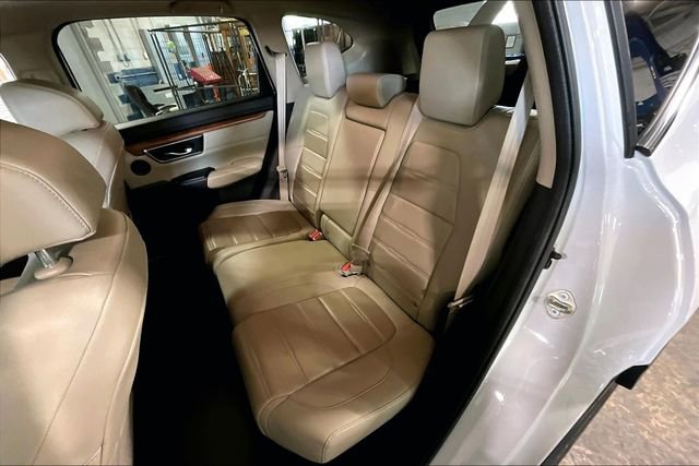Used 2020 Honda CR-V Touring image 27