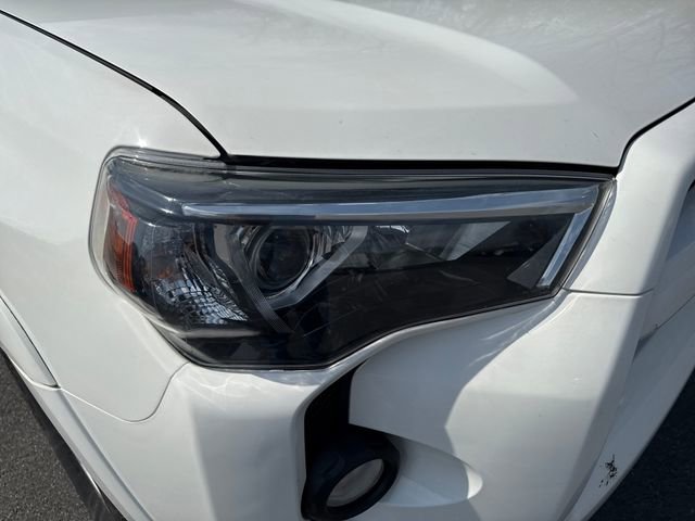 Used 2018 Toyota 4Runner SR5 Premium AWD/4WD image 12