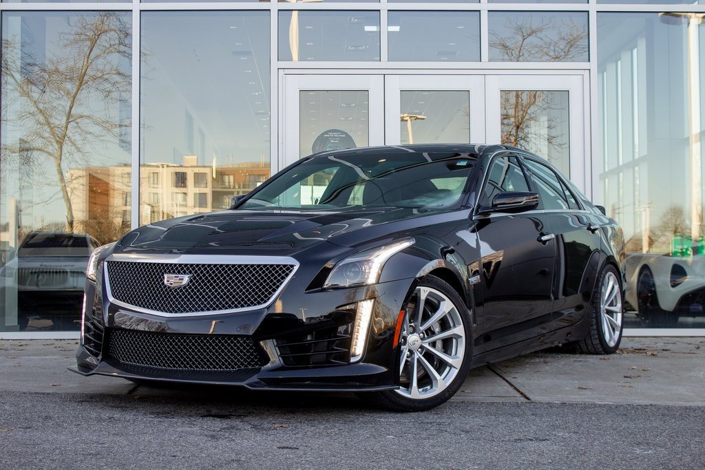 Used 2016 Cadillac CTS V image 1