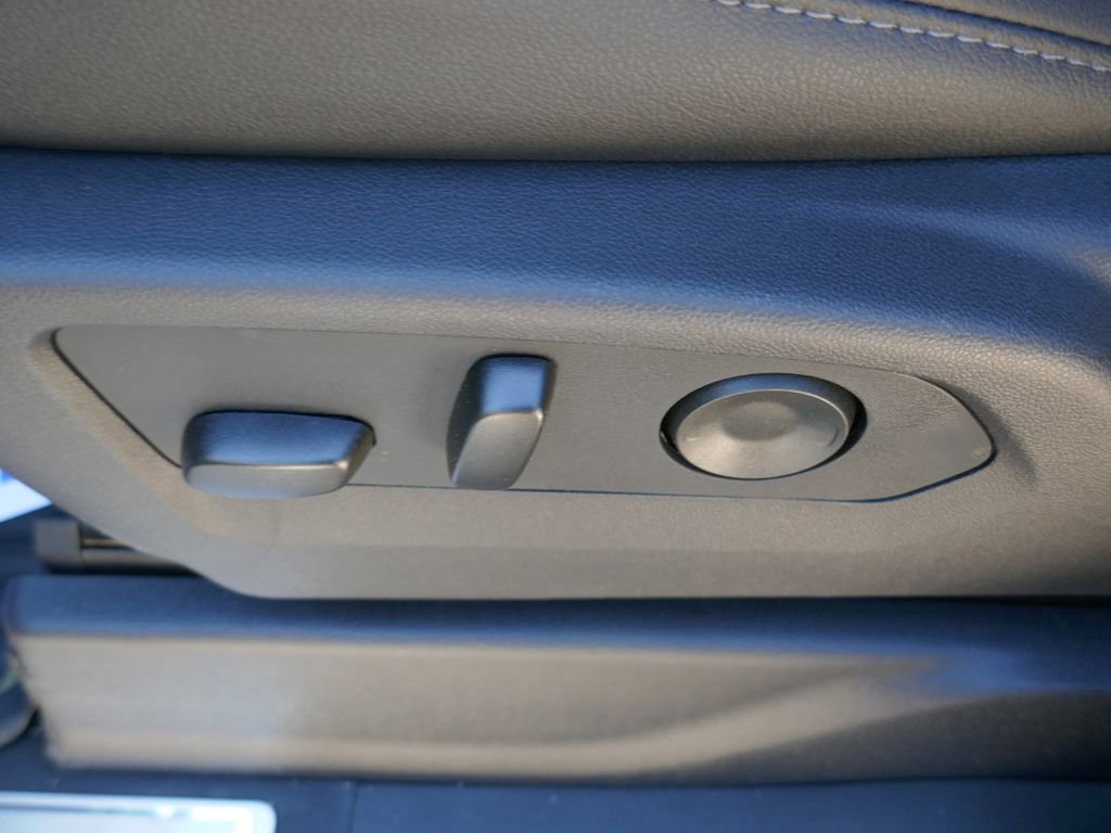 New 2026 Chevrolet Silverado 1500 LTZ AWD/4WD image 17