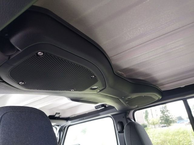 New 2025 Jeep Wrangler Rubicon image 9