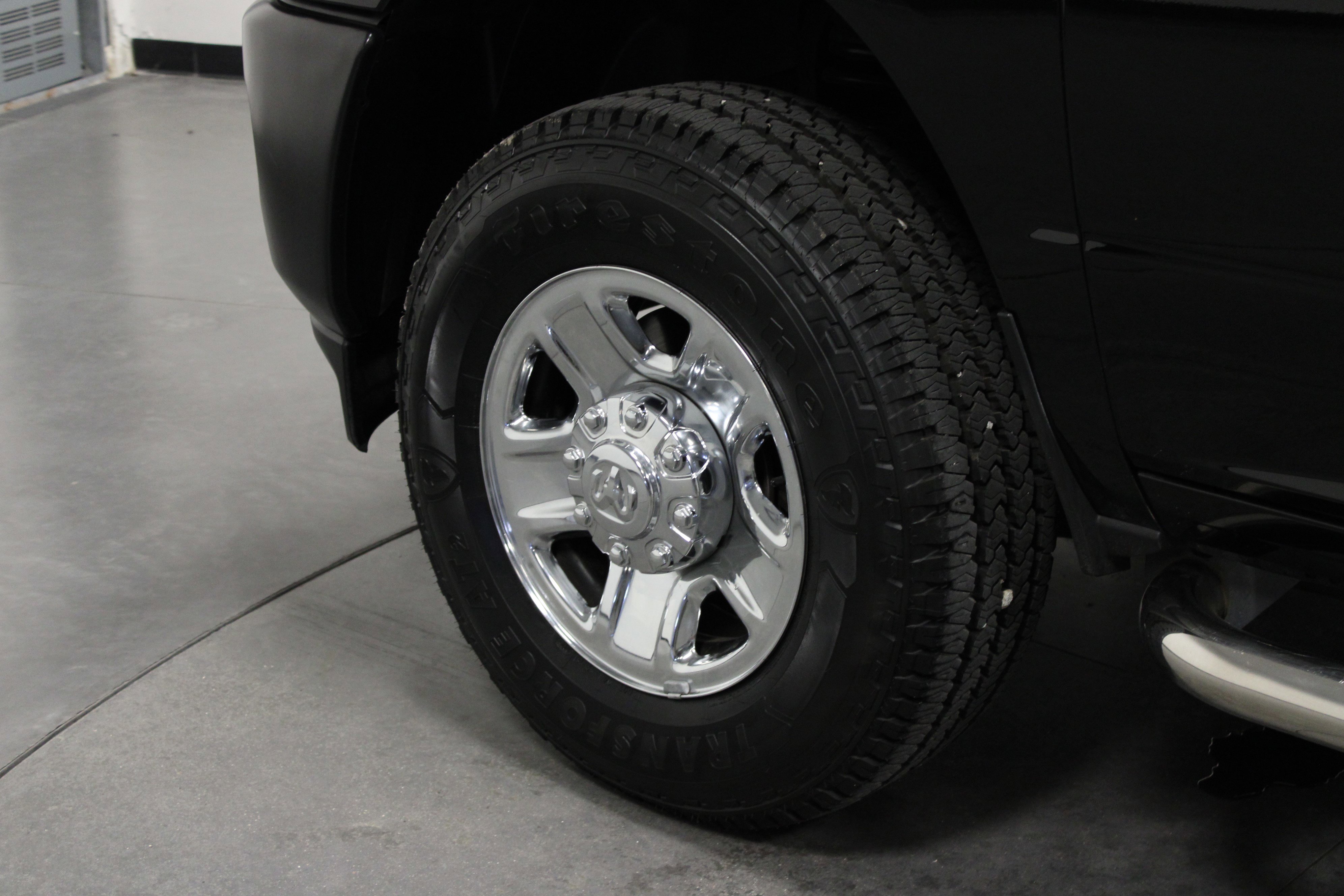 Used 2023 RAM 2500 Tradesman image 10