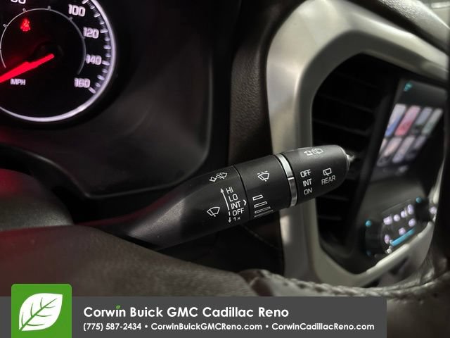 Used 2017 GMC Acadia SLT FWD image 32