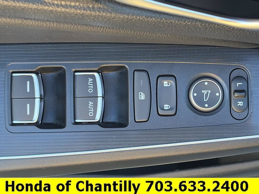 Certified 2024 Honda Civic Touring image 24