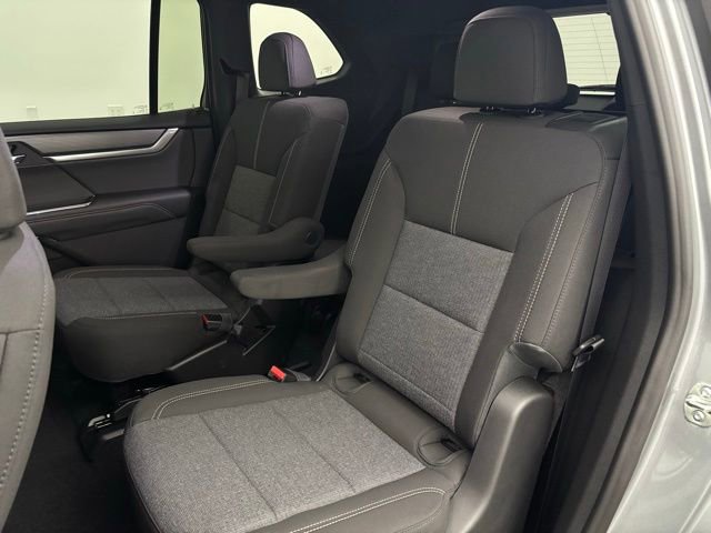 New 2026 GMC Acadia Elevation image 42