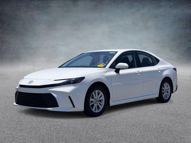 Used 2026 Toyota Camry LE FWD image 5