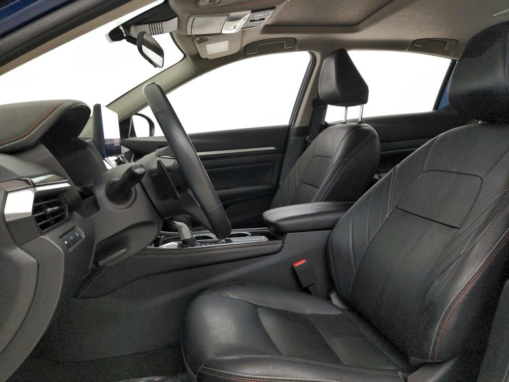 Used 2024 Nissan Altima 2.5 SR w/ SR Premium Package AWD/4WD image 26