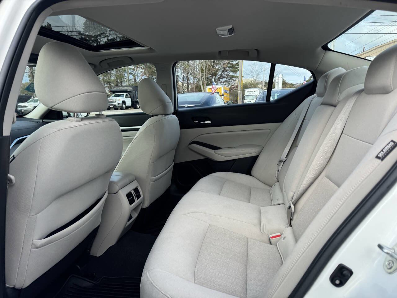 Used 2020 Nissan Altima 2.5 SV image 26