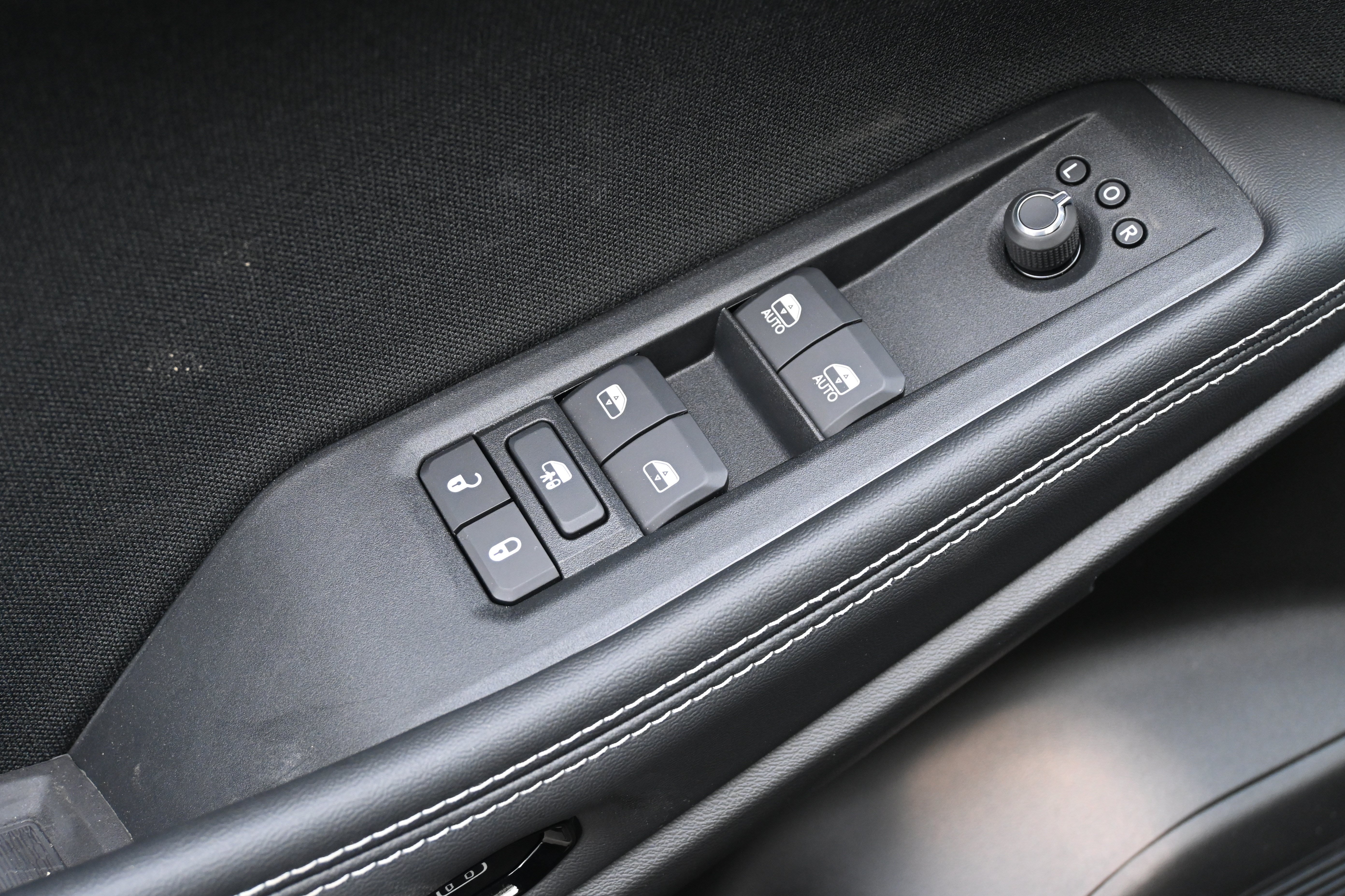 New 2026 Jeep Cherokee Laredo AWD/4WD image 15