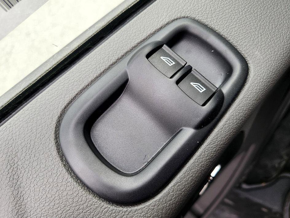 New 2024 Ford Transit 250 148 Medium Roof w/ Load Area Protection Package image 33