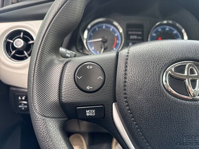 Used 2019 Toyota Corolla LE w/ Body Protection Package FWD image 19