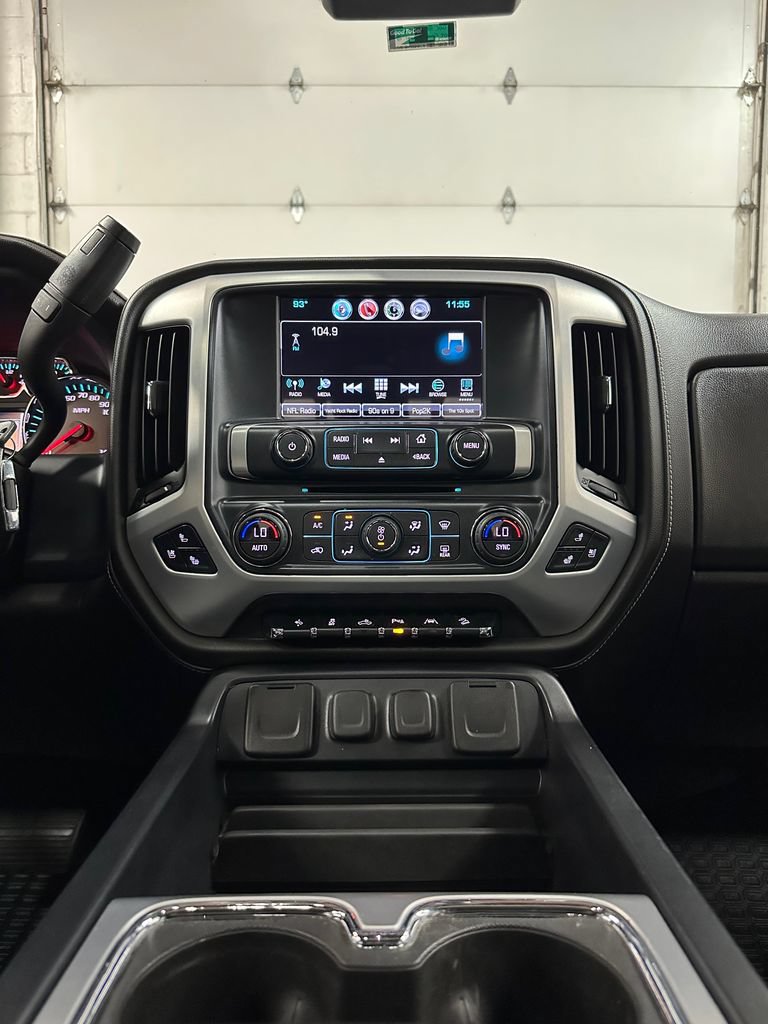 Used 2018 GMC Sierra 1500 SLT AWD/4WD image 24