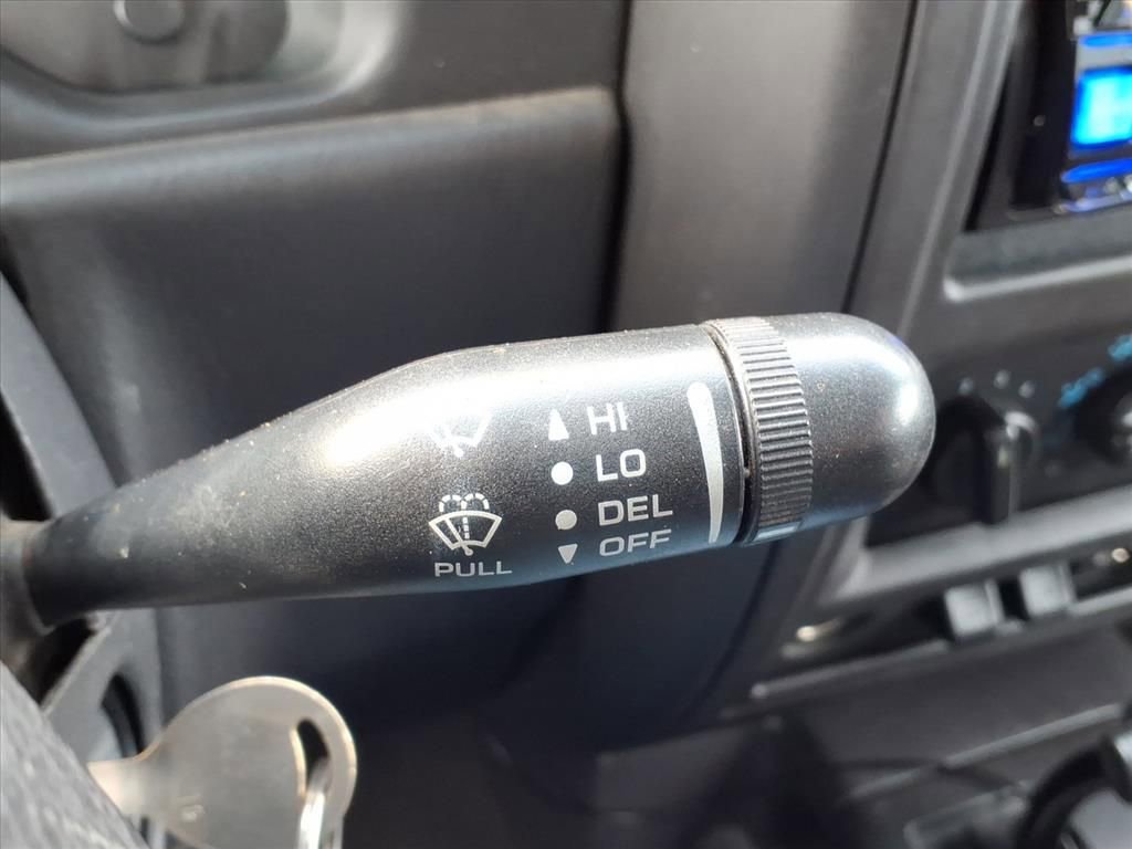 Used 2000 Jeep Cherokee Sport image 20