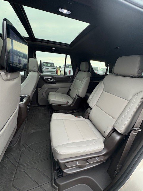 Used 2021 Chevrolet Tahoe Z71 w/ Rear Media and Nav Package AWD/4WD image 14