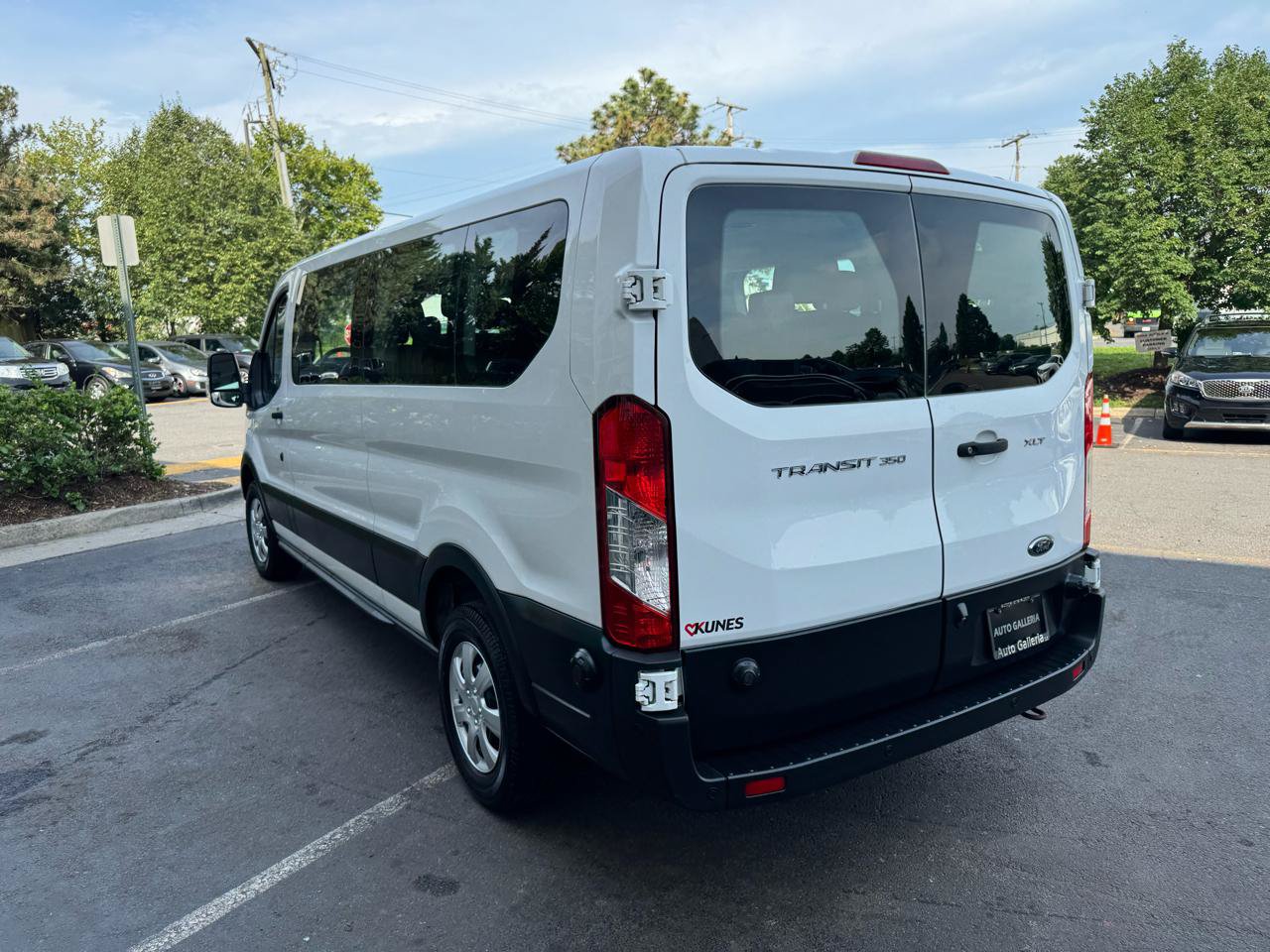 Used 2020 Ford Transit 350 XLT RWD image 23