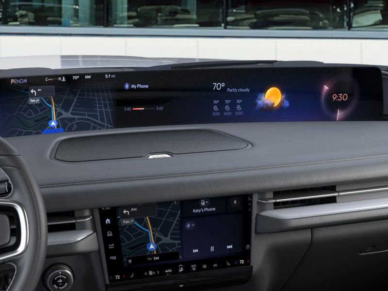 New 2026 Lincoln Navigator Premiere image 14