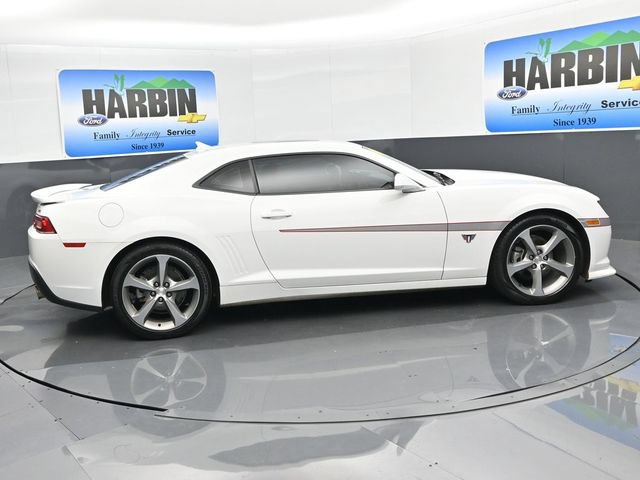 Used 2015 Chevrolet Camaro LT w/ Commemorative Special Edition RWD image 6