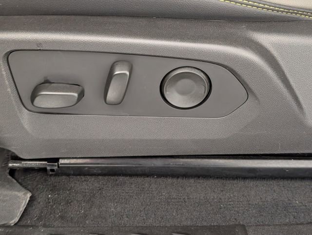 Certified 2024 Chevrolet Colorado ZR2 w/ ZR2 Convenience Package III image 15