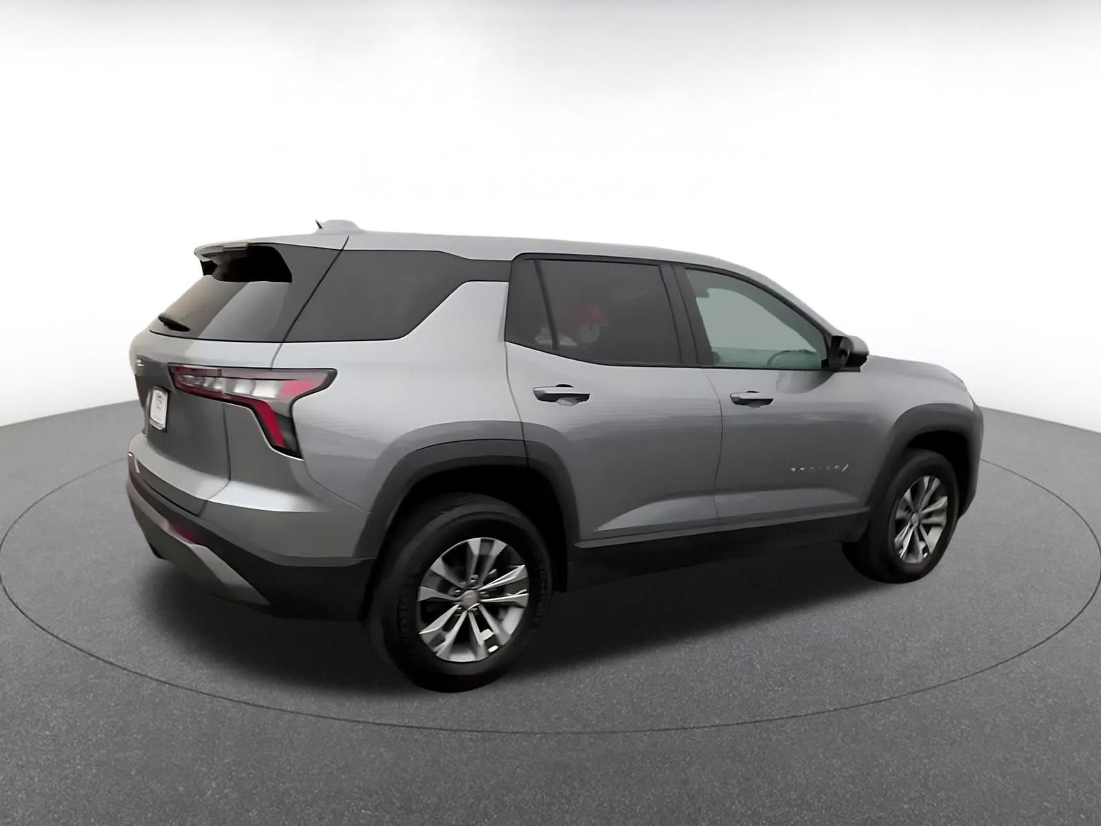 Used 2025 Chevrolet Equinox LT image 15