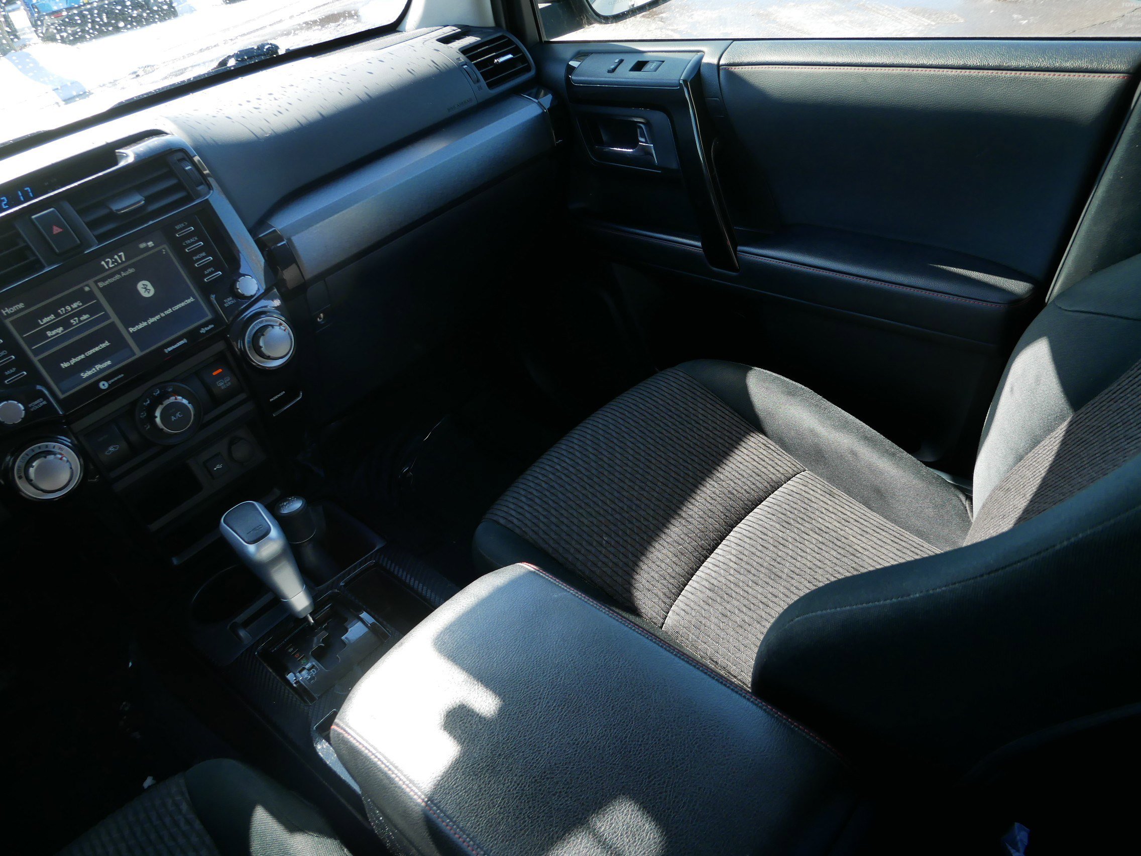 Used 2021 Toyota 4Runner TRD Off-Road image 11