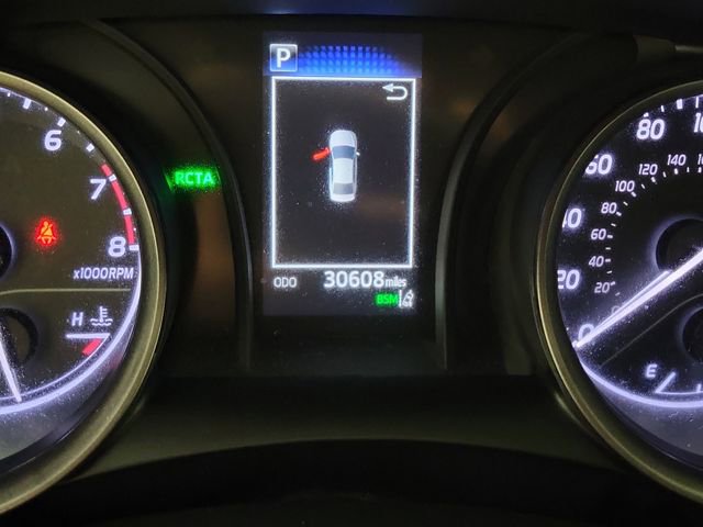 Used 2023 Toyota Camry SE w/ Convenience Package FWD image 2